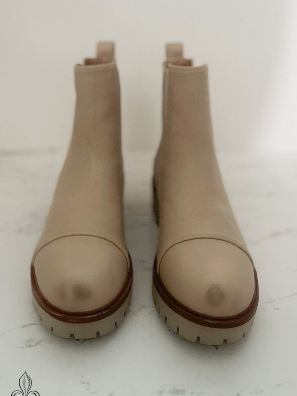 🎠cream boots🎠